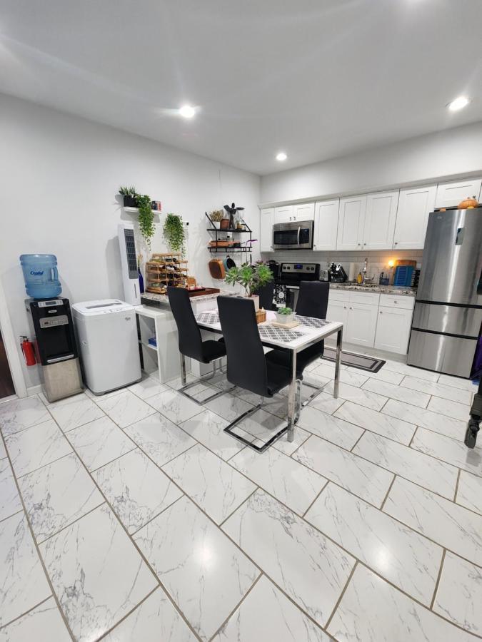 Zen Oasis Room Newark Ngoại thất bức ảnh